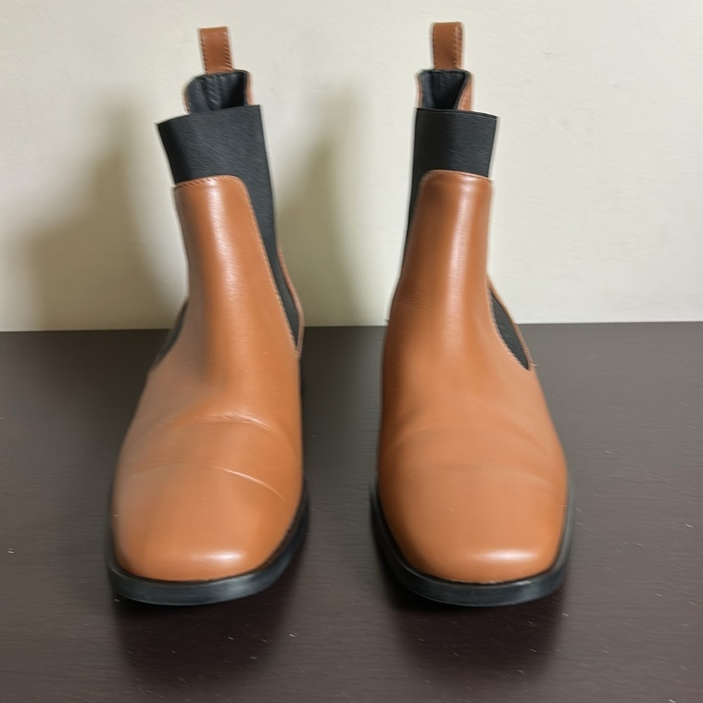 Everlane The Italian Leather Square Toe
Chelsea Boot Peanut Brown Sz 8 - Picture 5 of 9